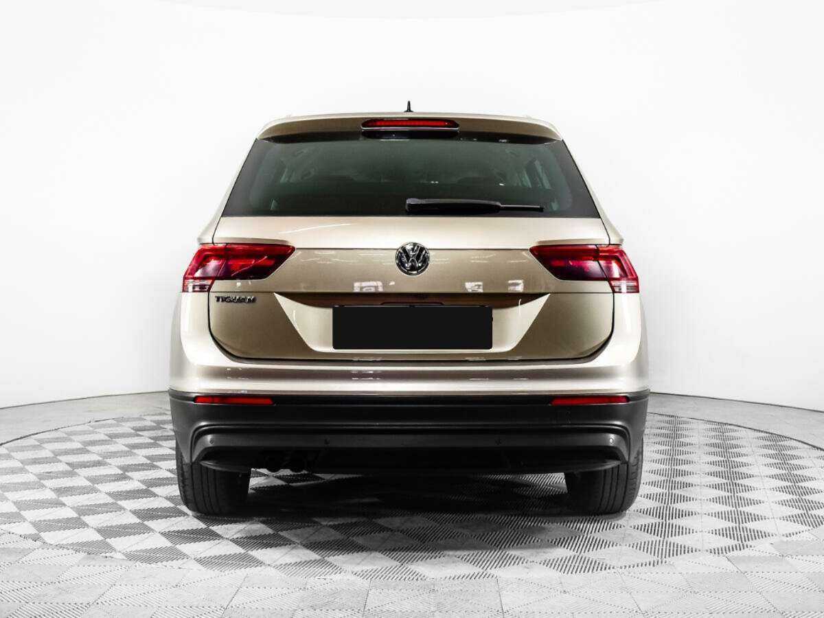 Volkswagen Tiguan L, 2018 Фото №5
