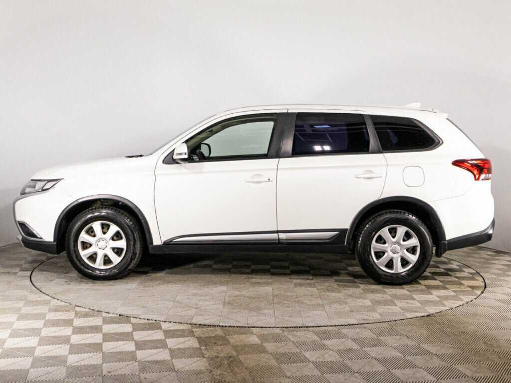 Mitsubishi Outlander, 2018 Фото №8