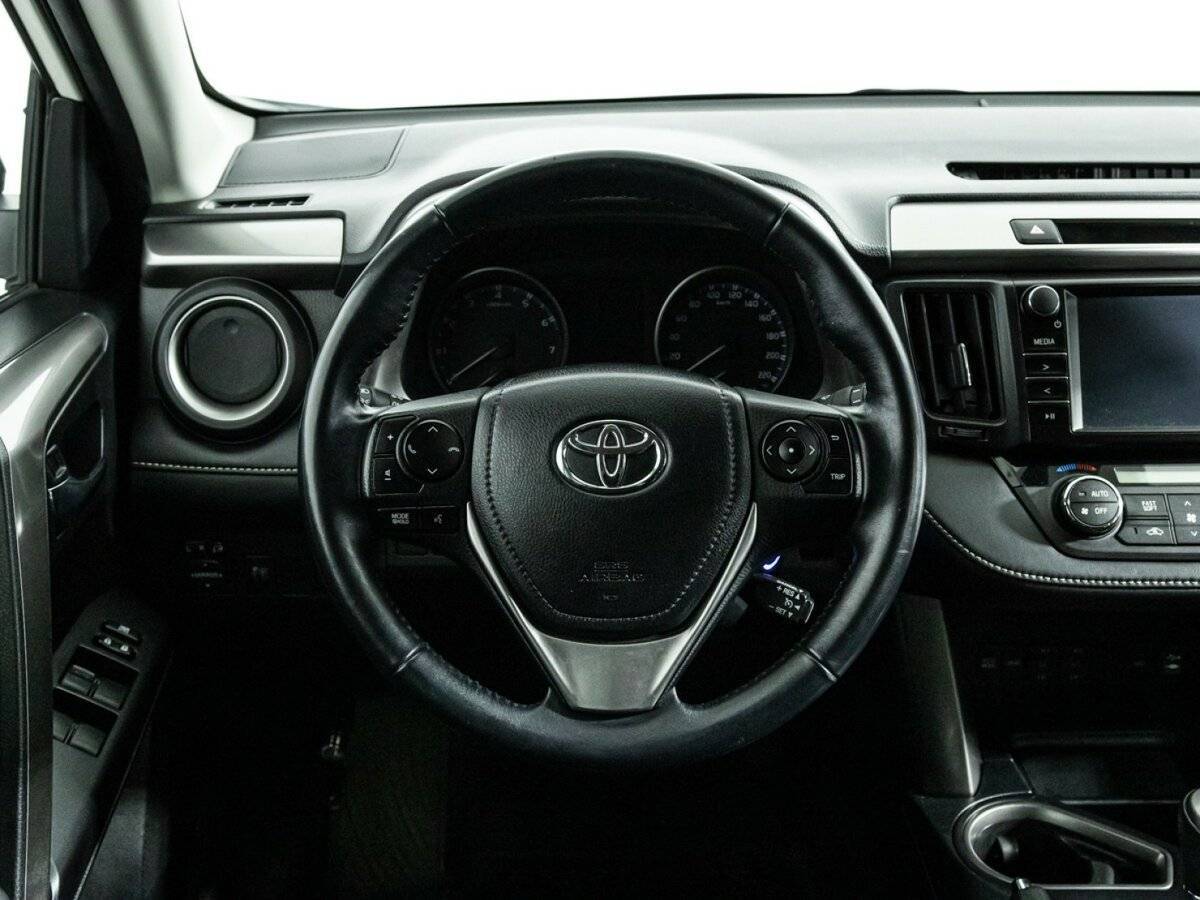 Toyota RAV4, 2017 Фото №21