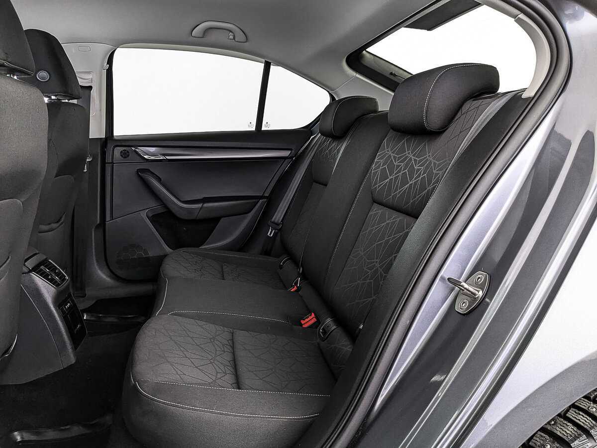 Skoda Octavia, 2018 Фото №18