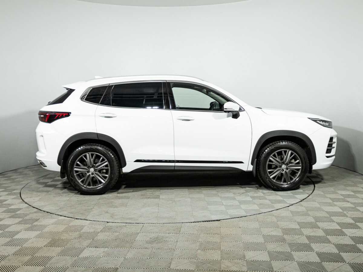 Exeed LX I Рестайлинг, 2022 Фото №4