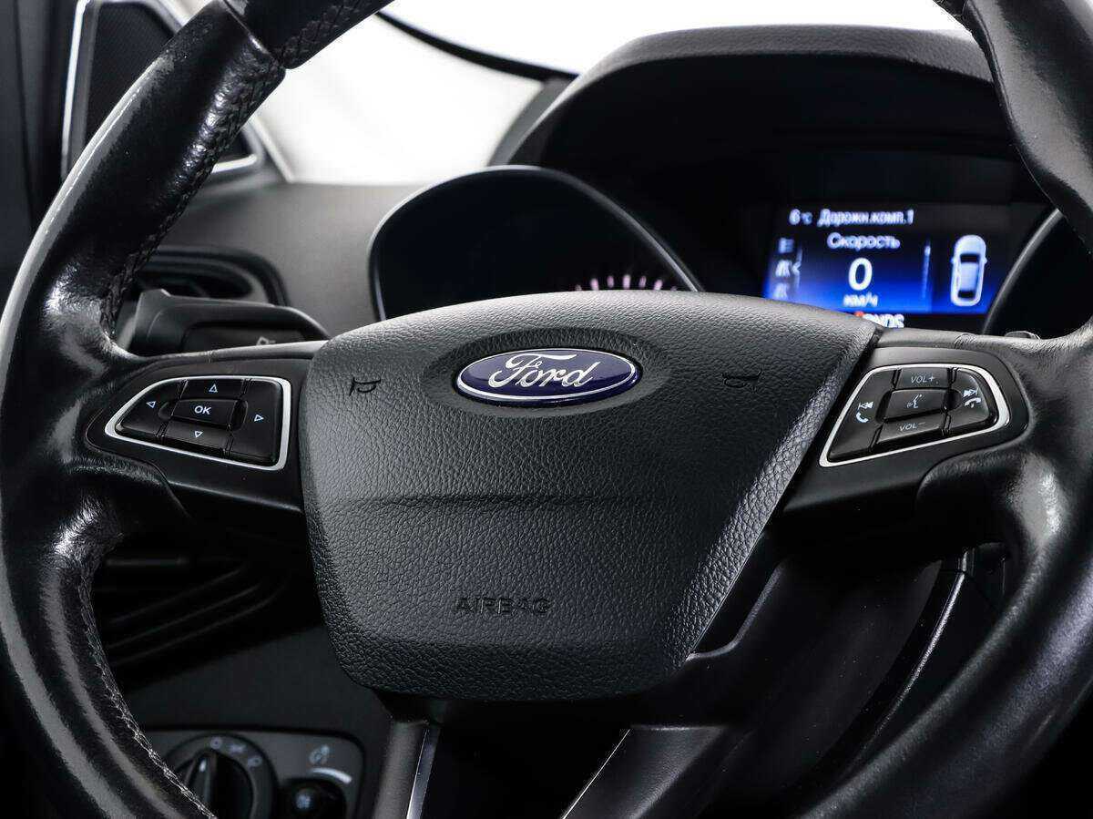 Ford Kuga, 2017 Фото №11