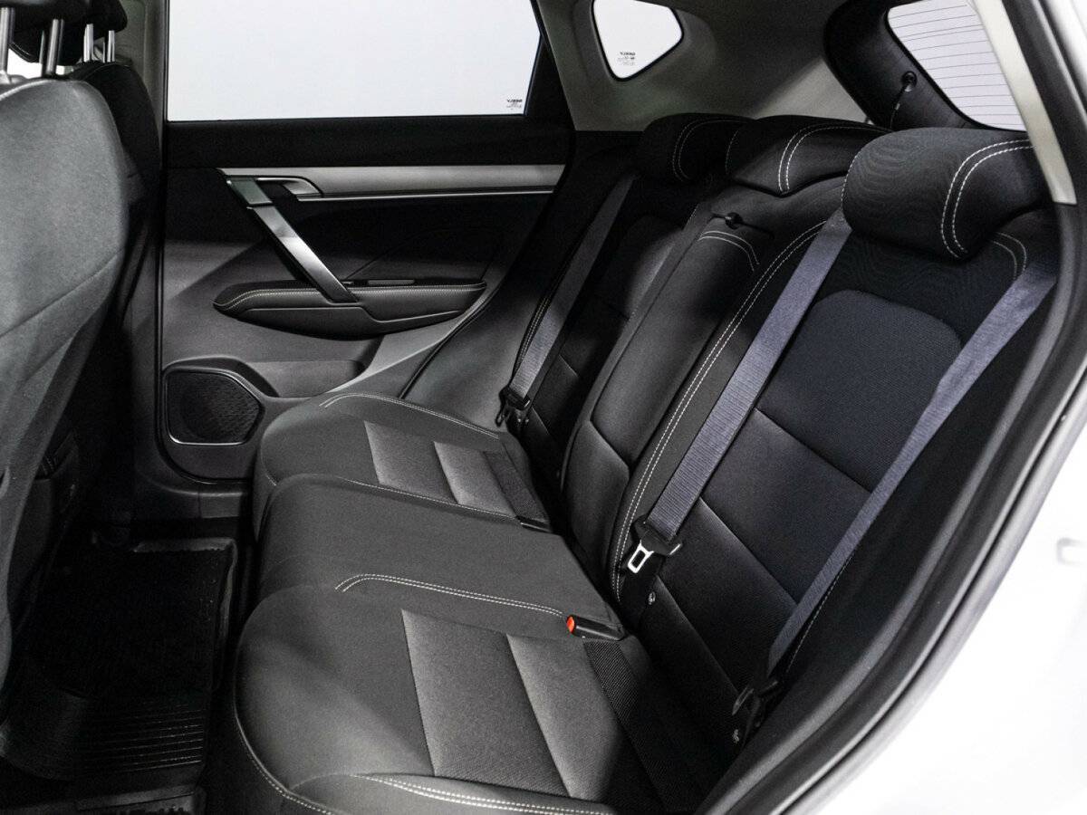 Geely Coolray, 2021 Фото №11