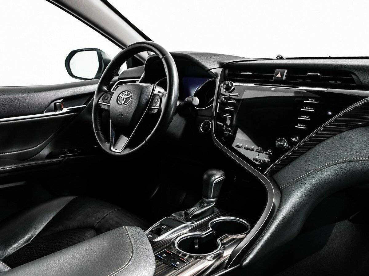 Toyota Camry, 2019 Фото №9