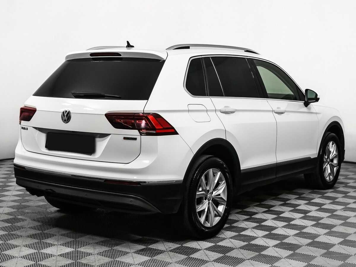 Volkswagen Tiguan, 2018 Фото №5