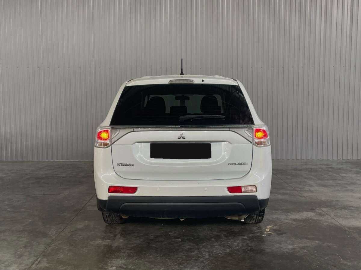 Mitsubishi Outlander, 2013 Фото №6