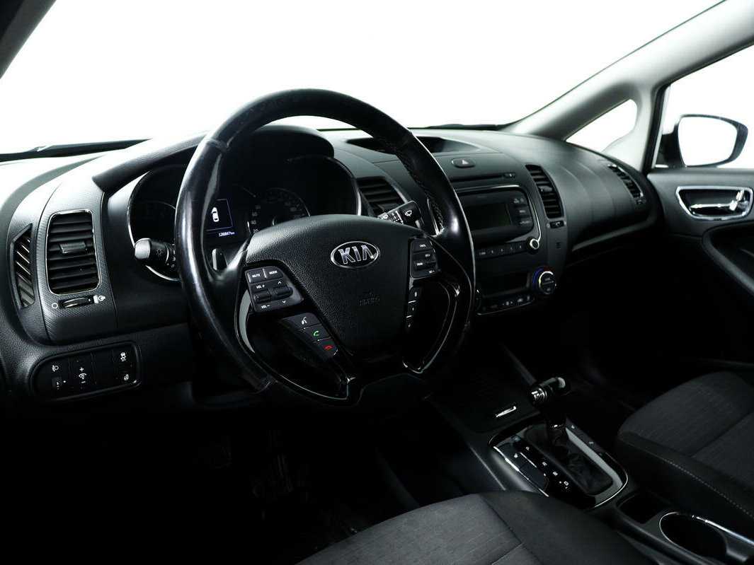 Kia Cerato, 2018 Фото №13