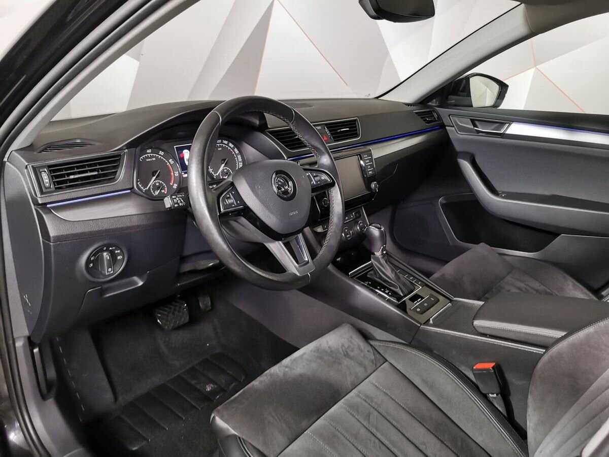 Skoda Superb, 2017 Фото №14