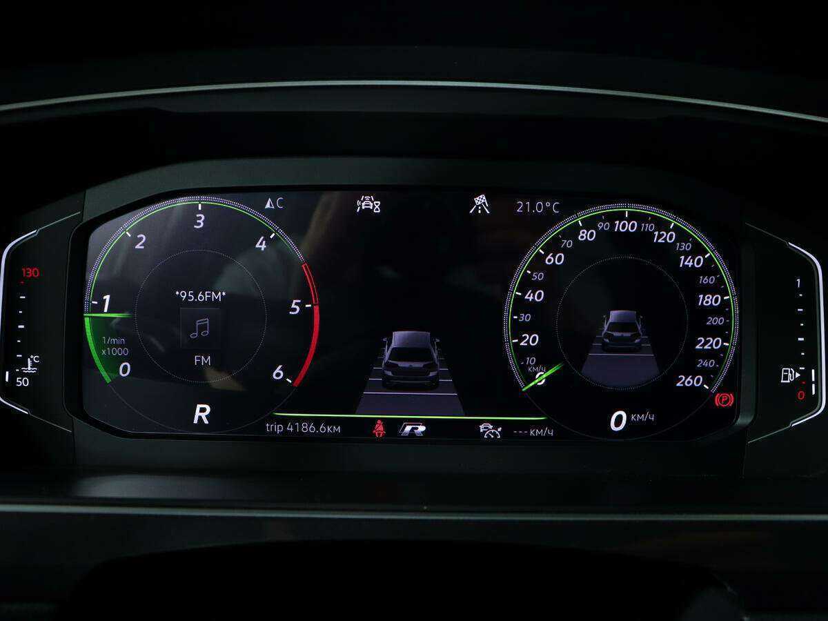 Volkswagen Tiguan, 2019 Фото №9