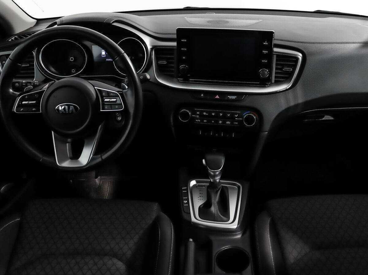 Kia Ceed, 2021 Фото №12