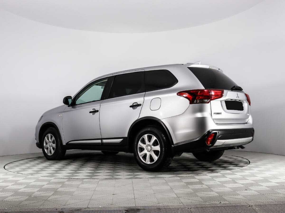 Mitsubishi Outlander, 2018 Фото №7