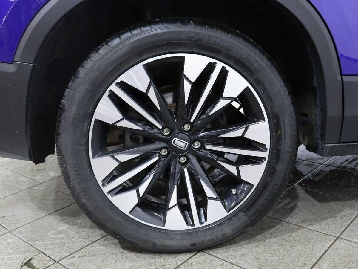 FAW Bestune T77, 2023 Фото №9