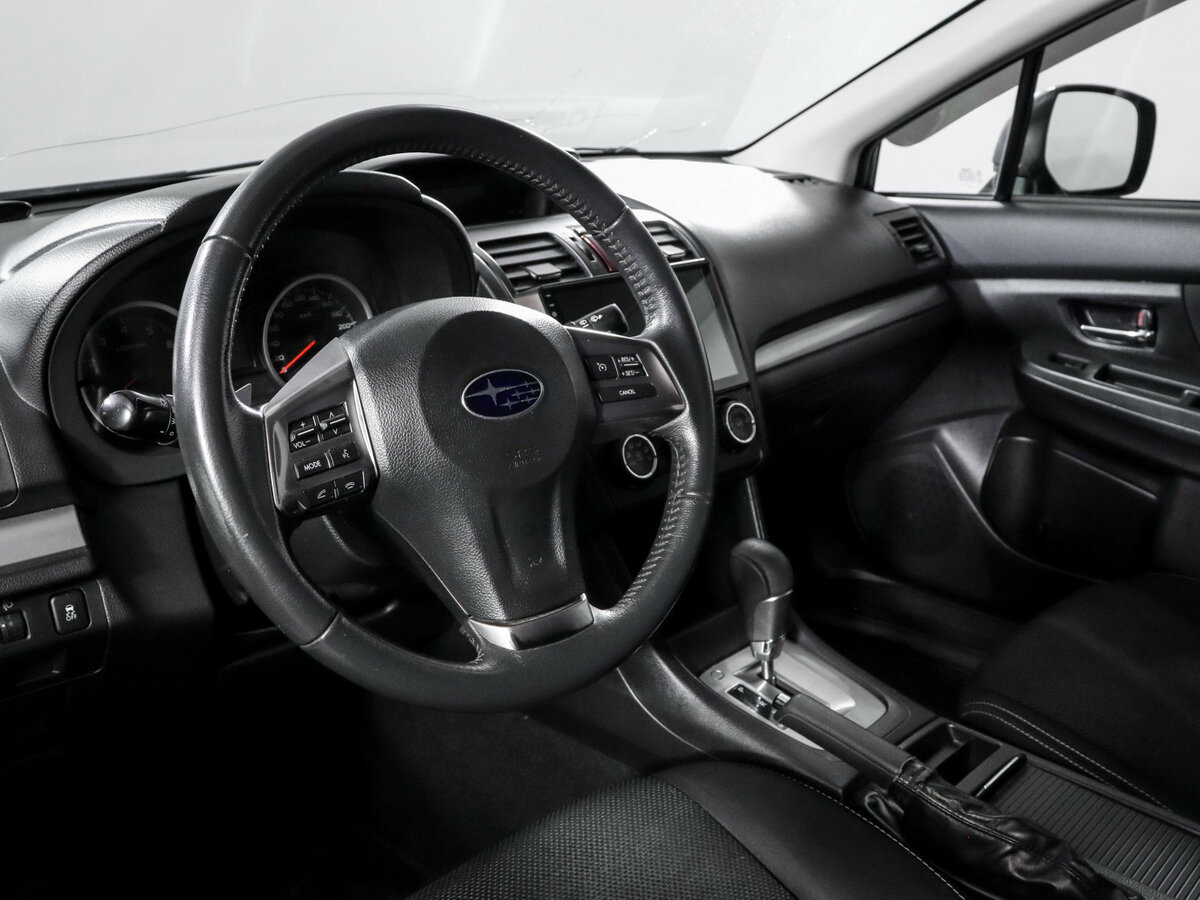 Subaru XV I, 2014 Фото №13