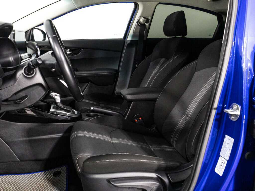 Kia Cerato, 2022 Фото №15