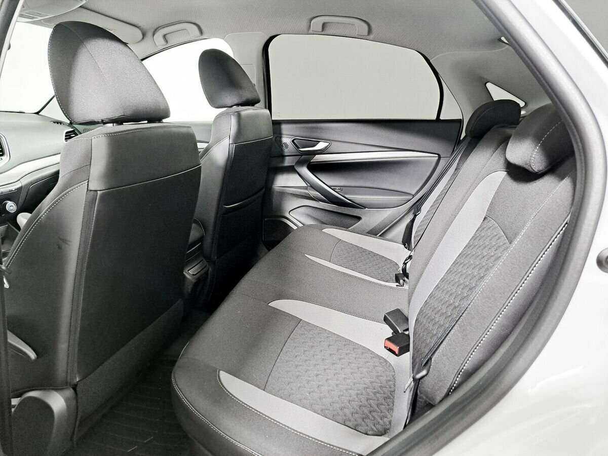 Lada (ВАЗ) Vesta, 2023 Фото №8