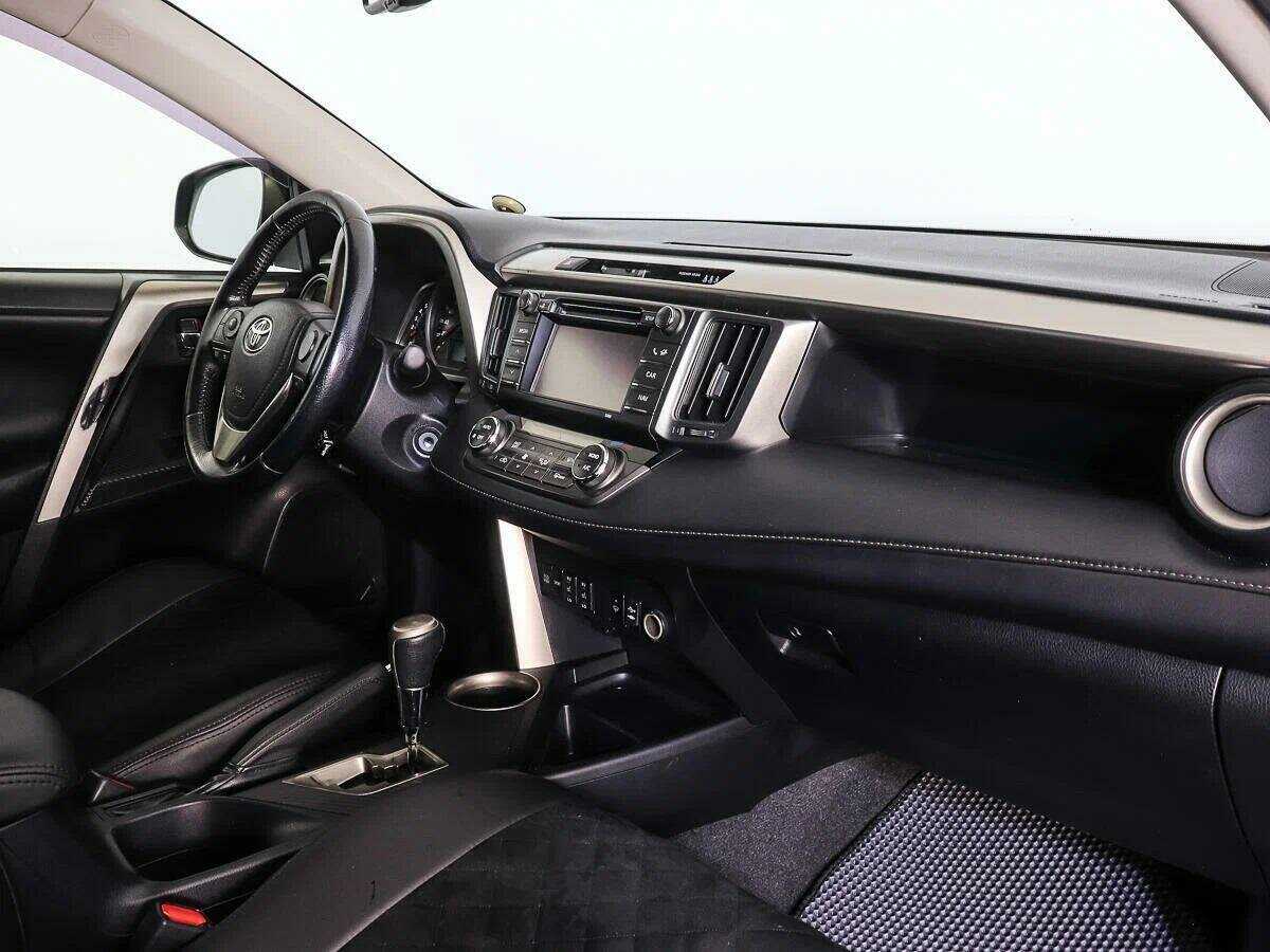 Toyota RAV4, 2012 Фото №9