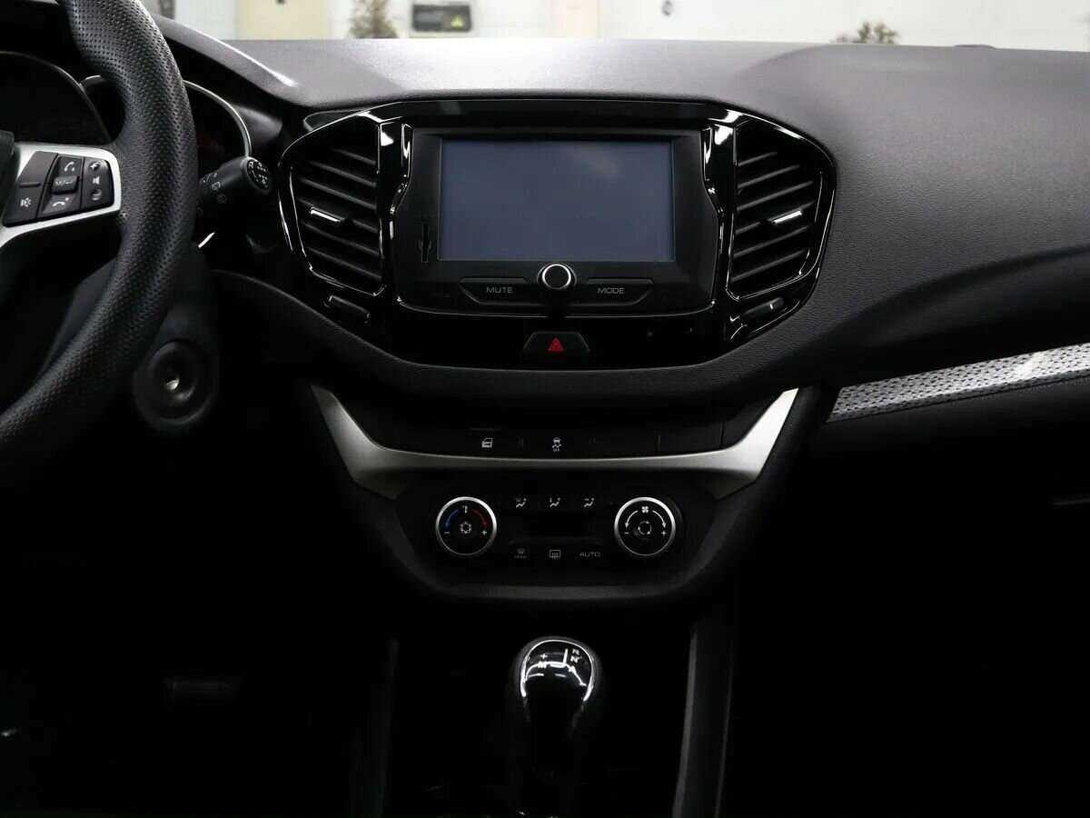 Lada (ВАЗ) Vesta SW, 2018 Фото №13