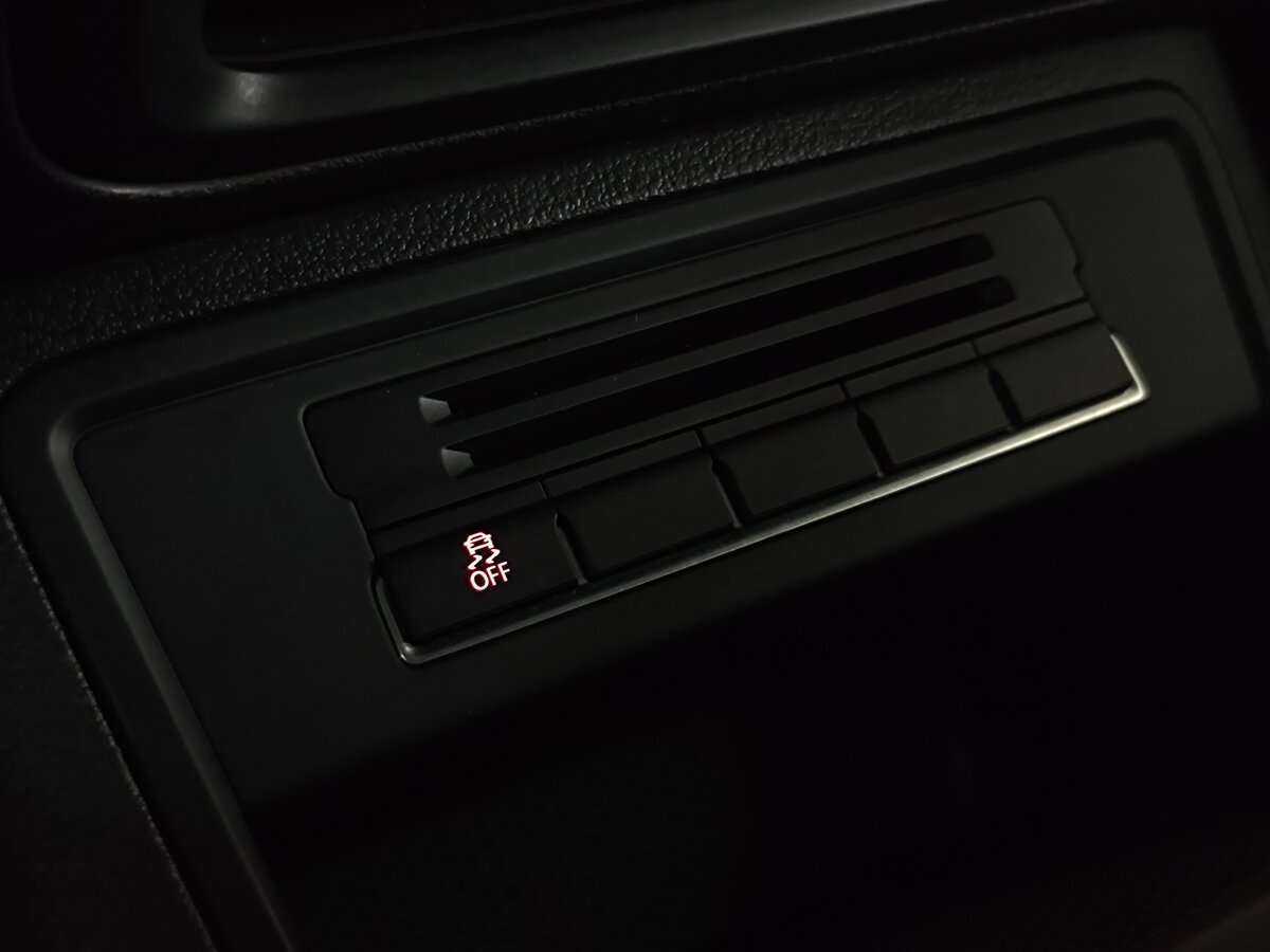 Volkswagen Tiguan, 2012 Фото №14