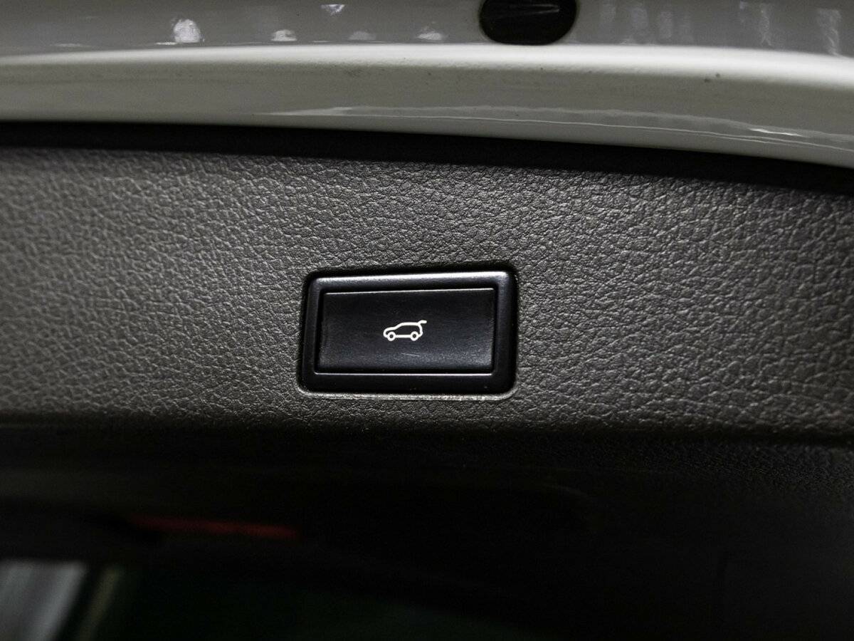 Volkswagen Touareg, 2013 Фото №16