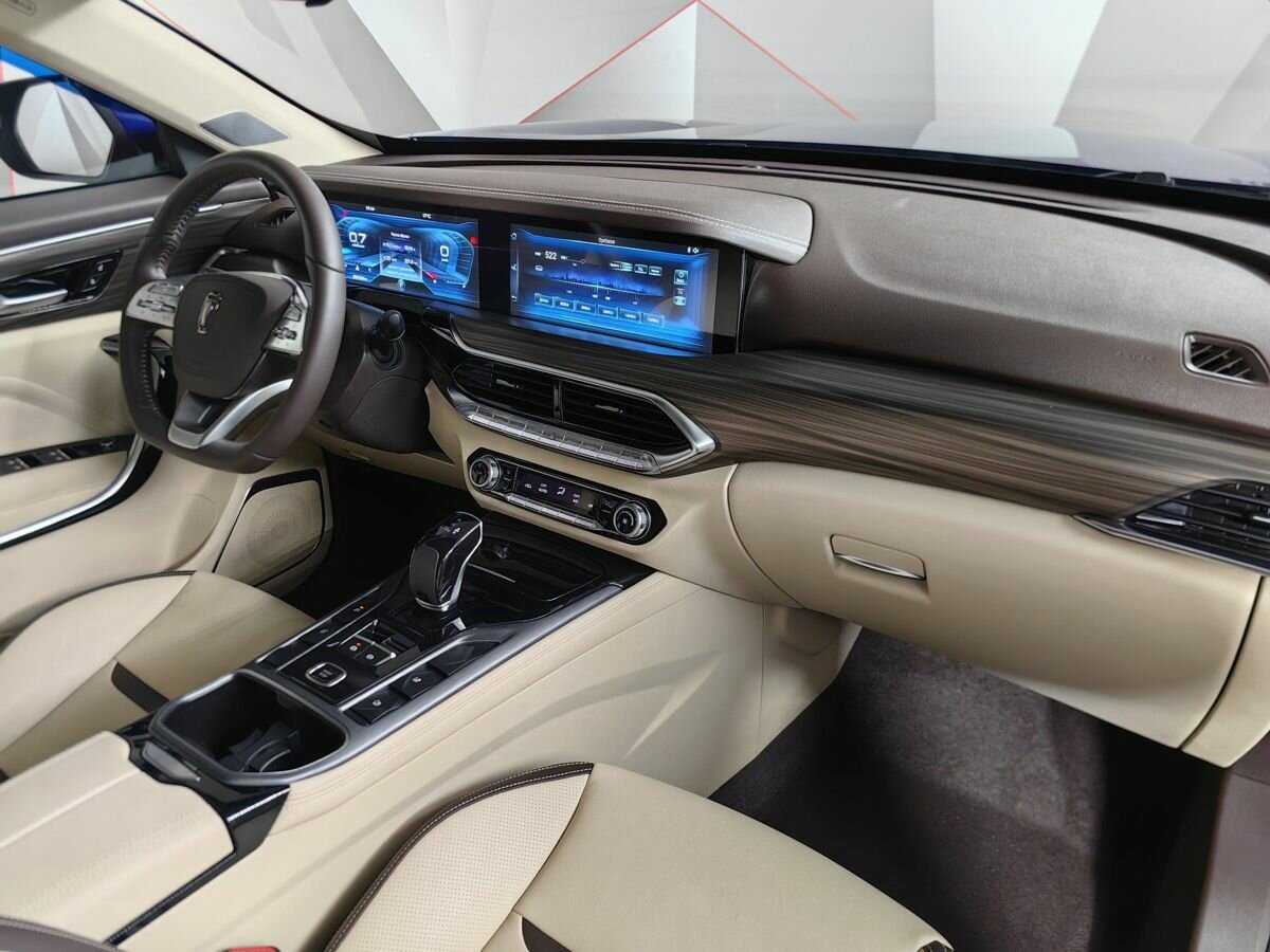 FAW Bestune T77, 2022 Фото №9