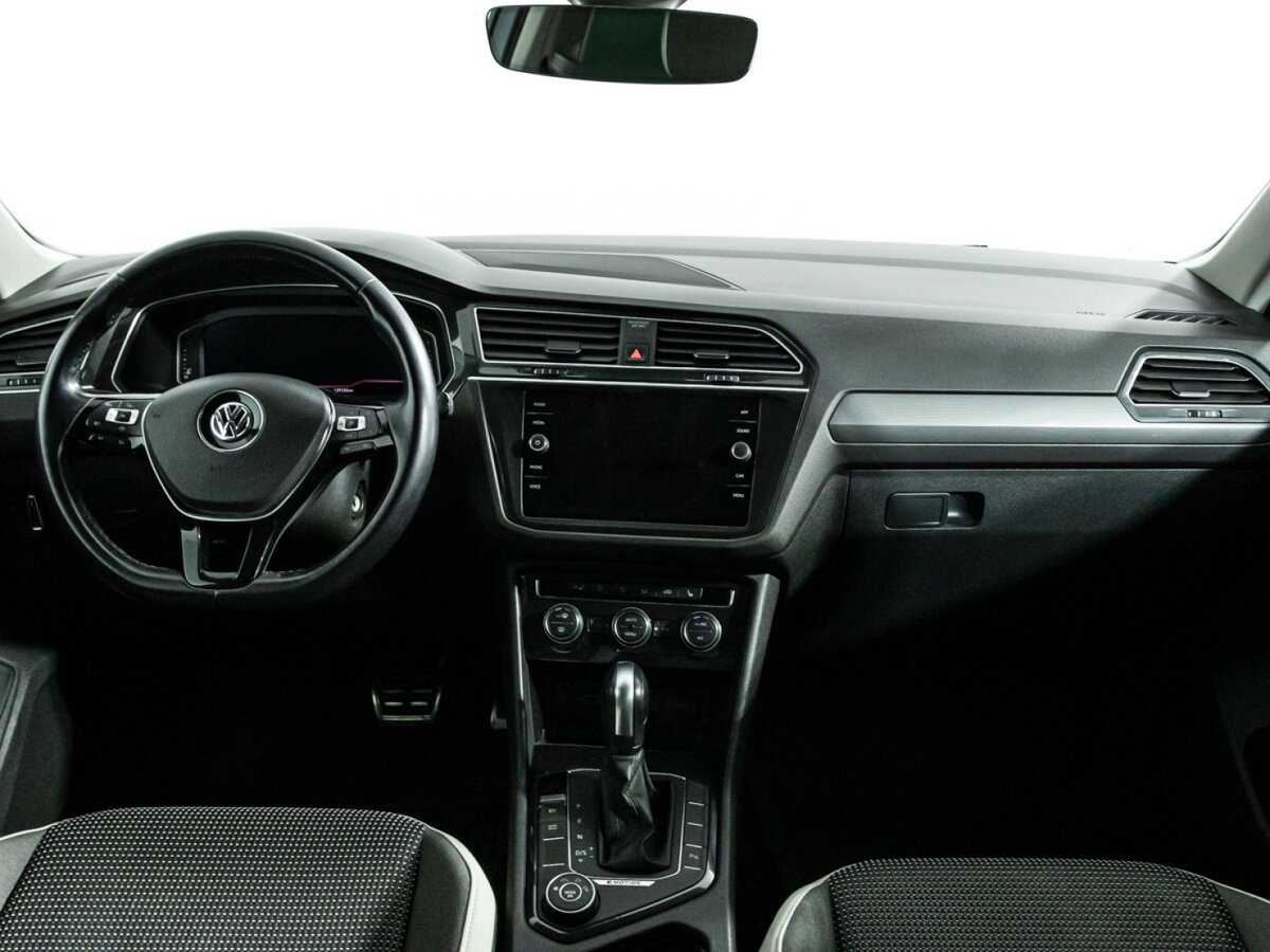 Volkswagen Tiguan, 2019 Фото №13