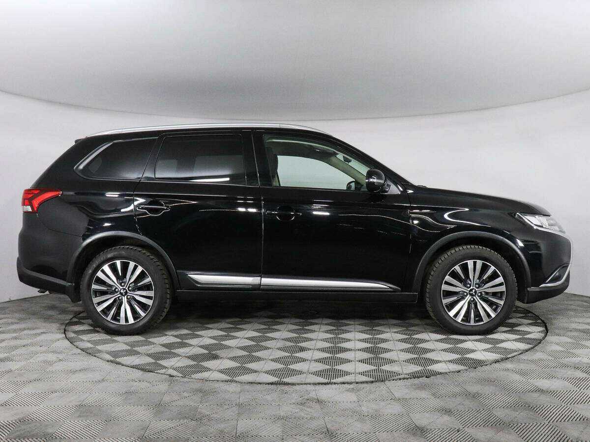 Mitsubishi Outlander, 2018 Фото №4