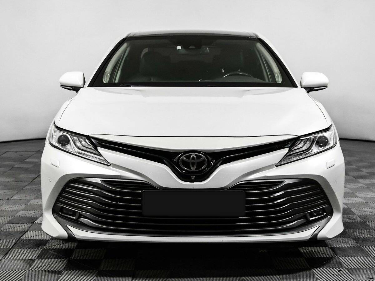 Toyota Camry, 2019 Фото №2