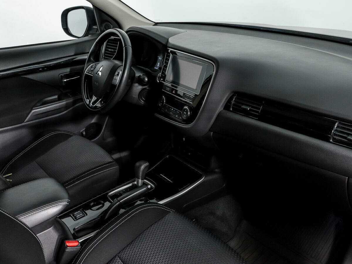 Mitsubishi Outlander, 2019 Фото №10