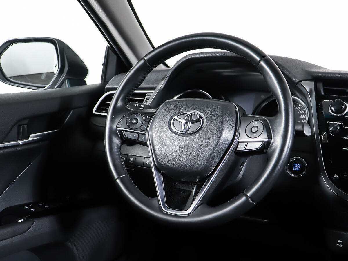 Toyota Camry, 2020 Фото №15