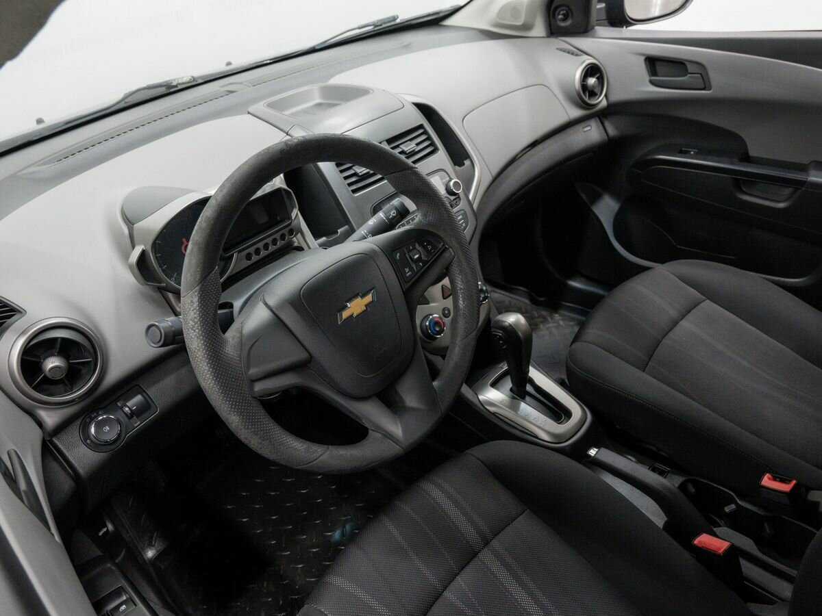 Chevrolet Aveo, 2012 Фото №10