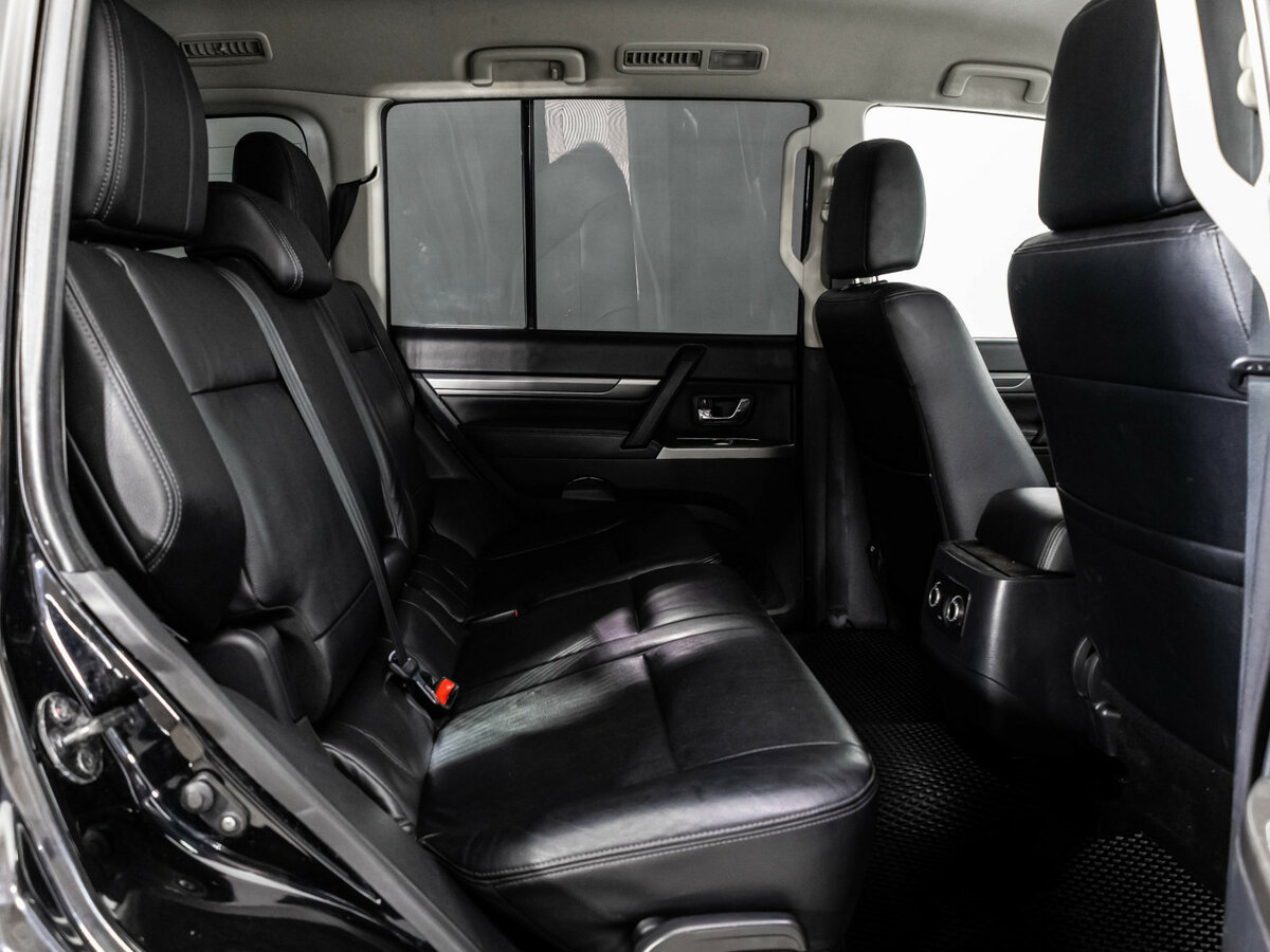 Mitsubishi Pajero IV Рестайлинг 2, 2014 Фото №16