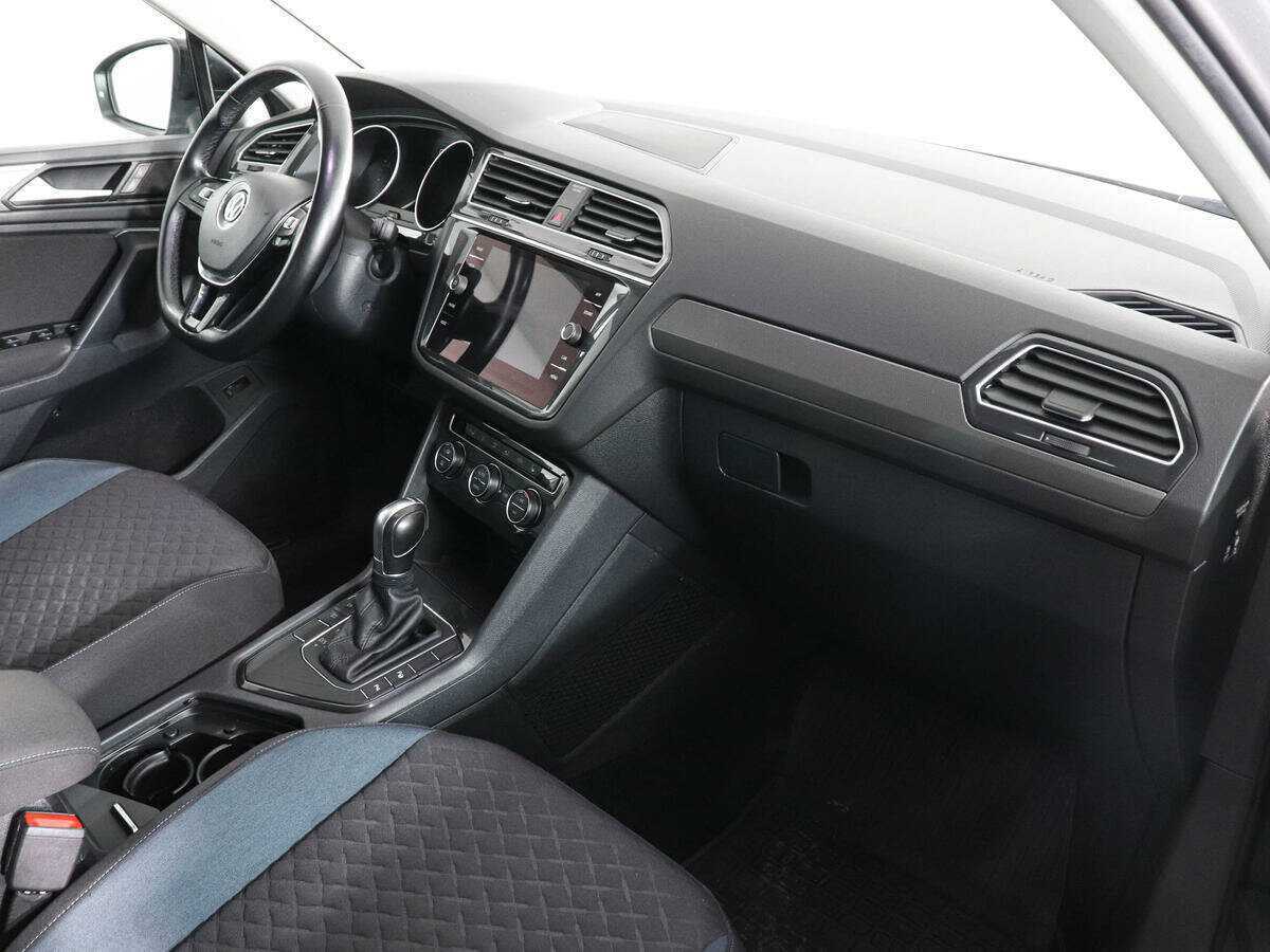 Volkswagen Tiguan L, 2019 Фото №10