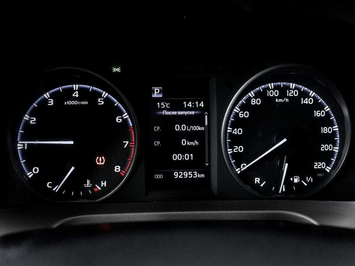 Toyota RAV4, 2018 Фото №11