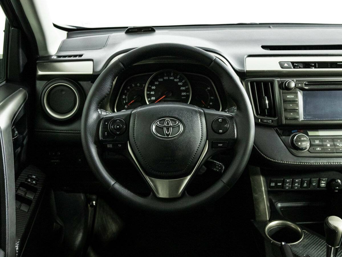 Toyota RAV4, 2015 Фото №18