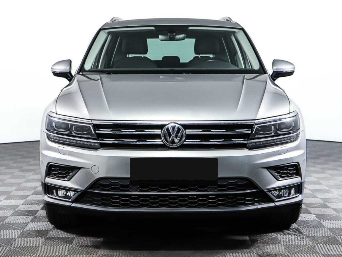 Volkswagen Tiguan, 2018 Фото №2