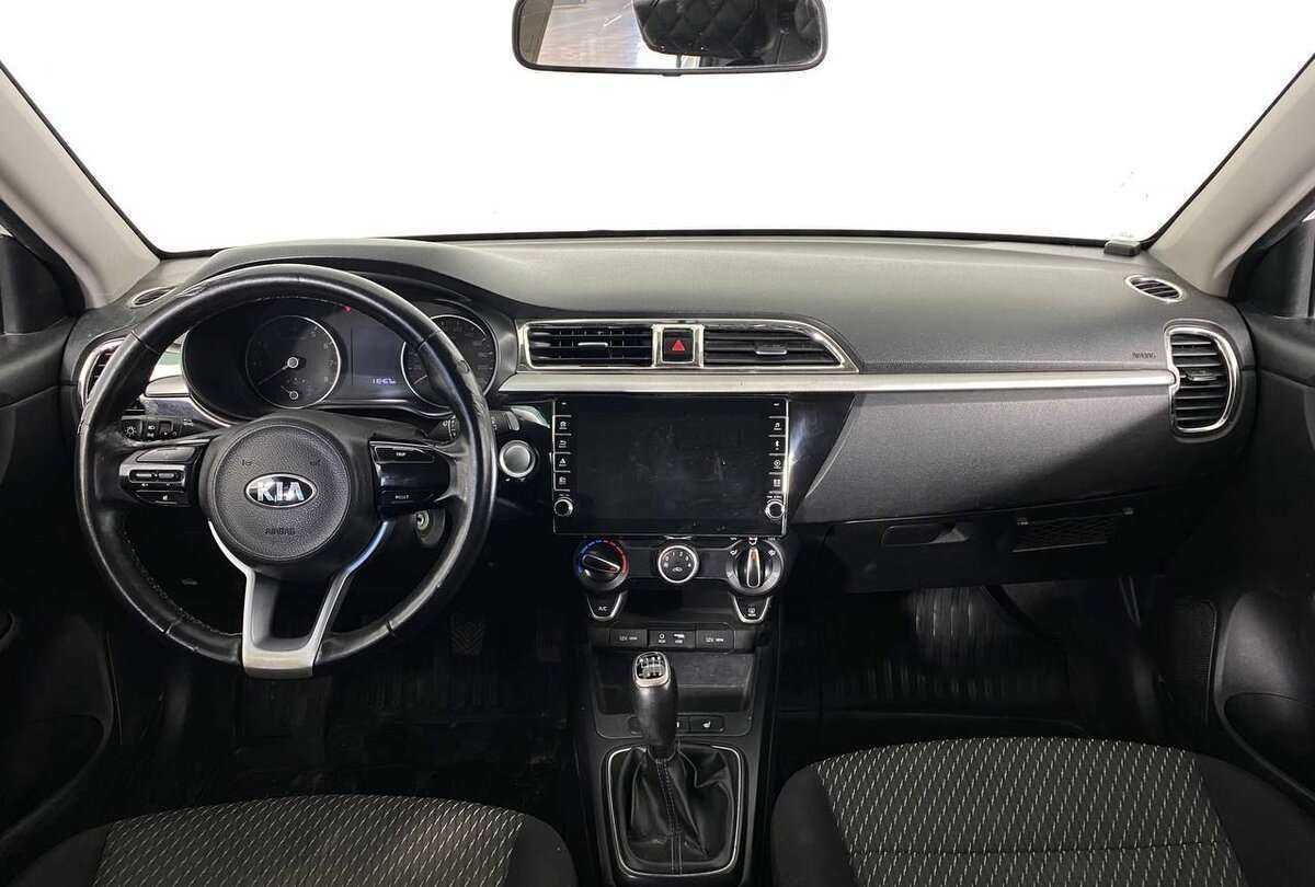 Kia Rio X-Line, 2019 Фото №11