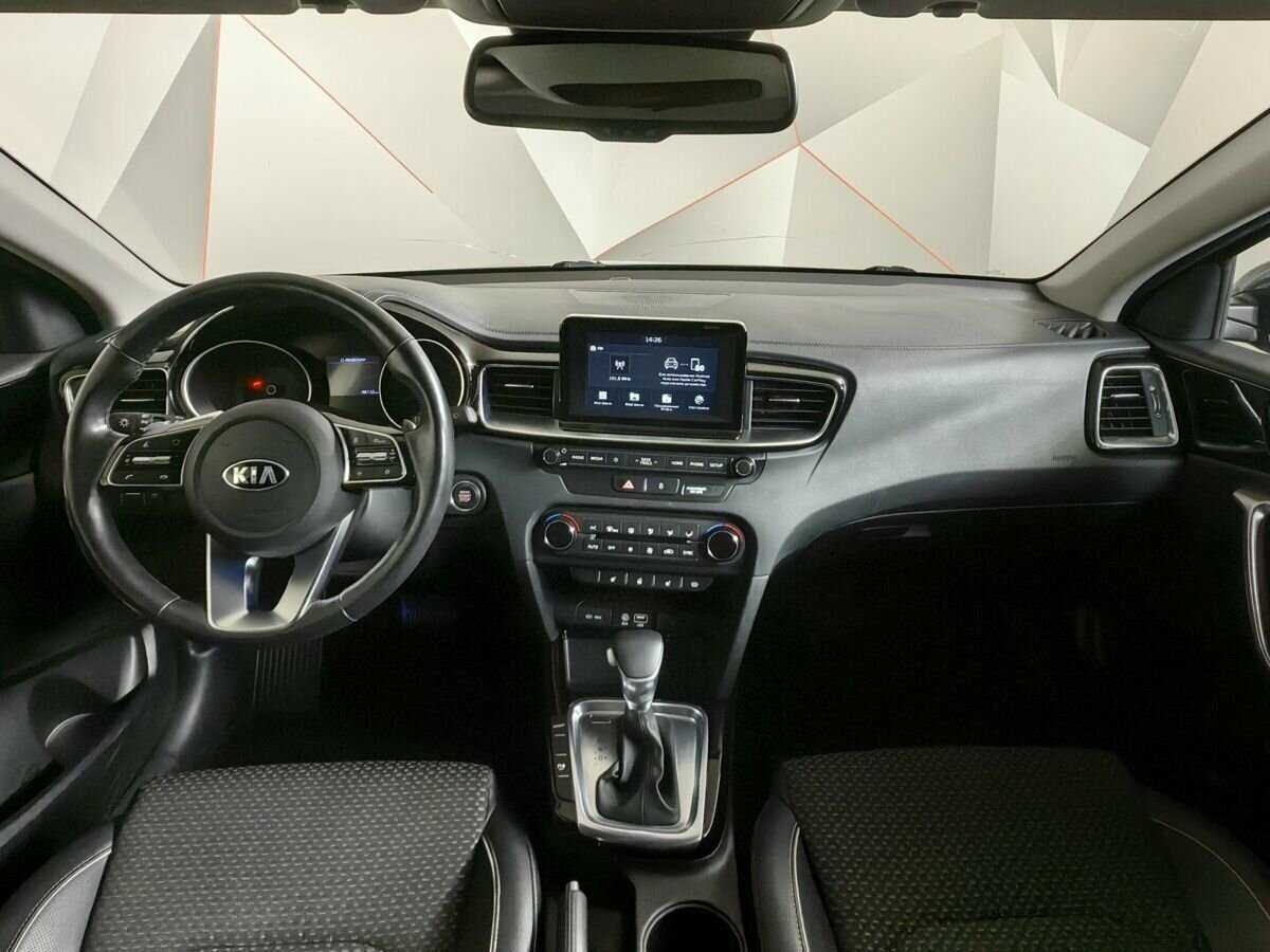 Kia Ceed, 2019 Фото №10