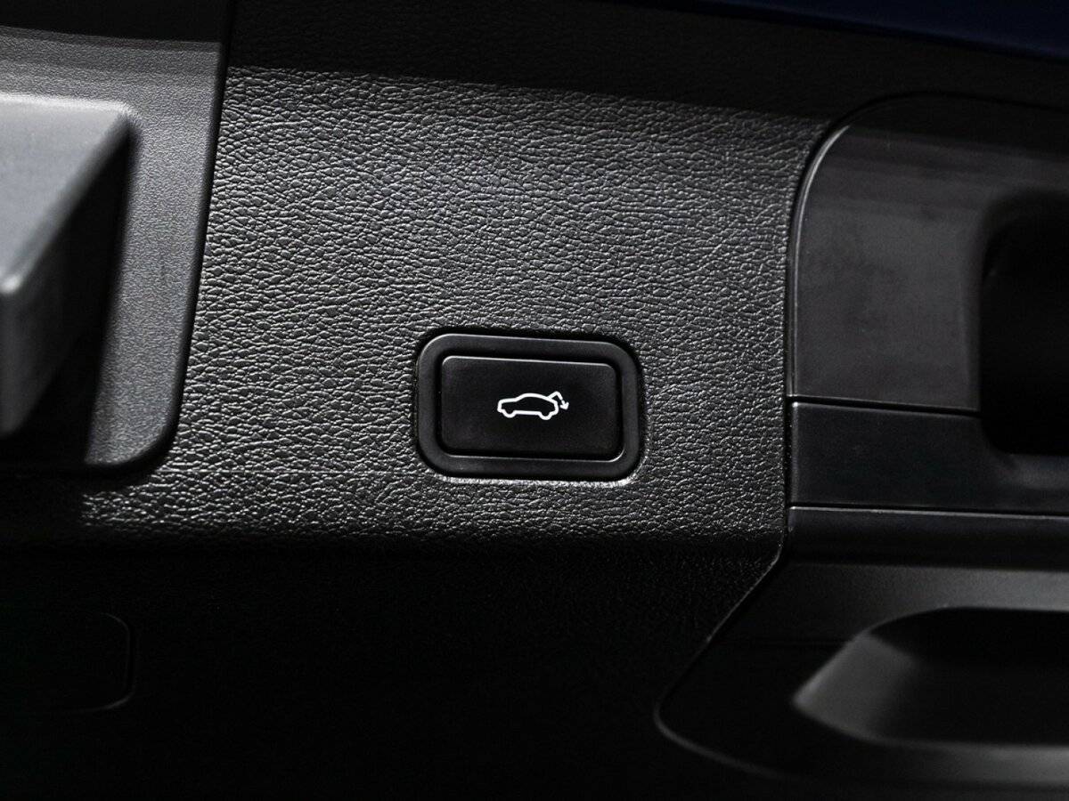 Geely Tugella, 2021 Фото №16