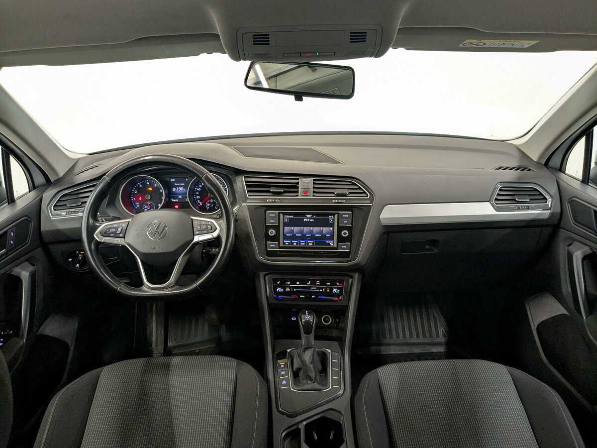 Volkswagen Tiguan, 2021 Фото №14