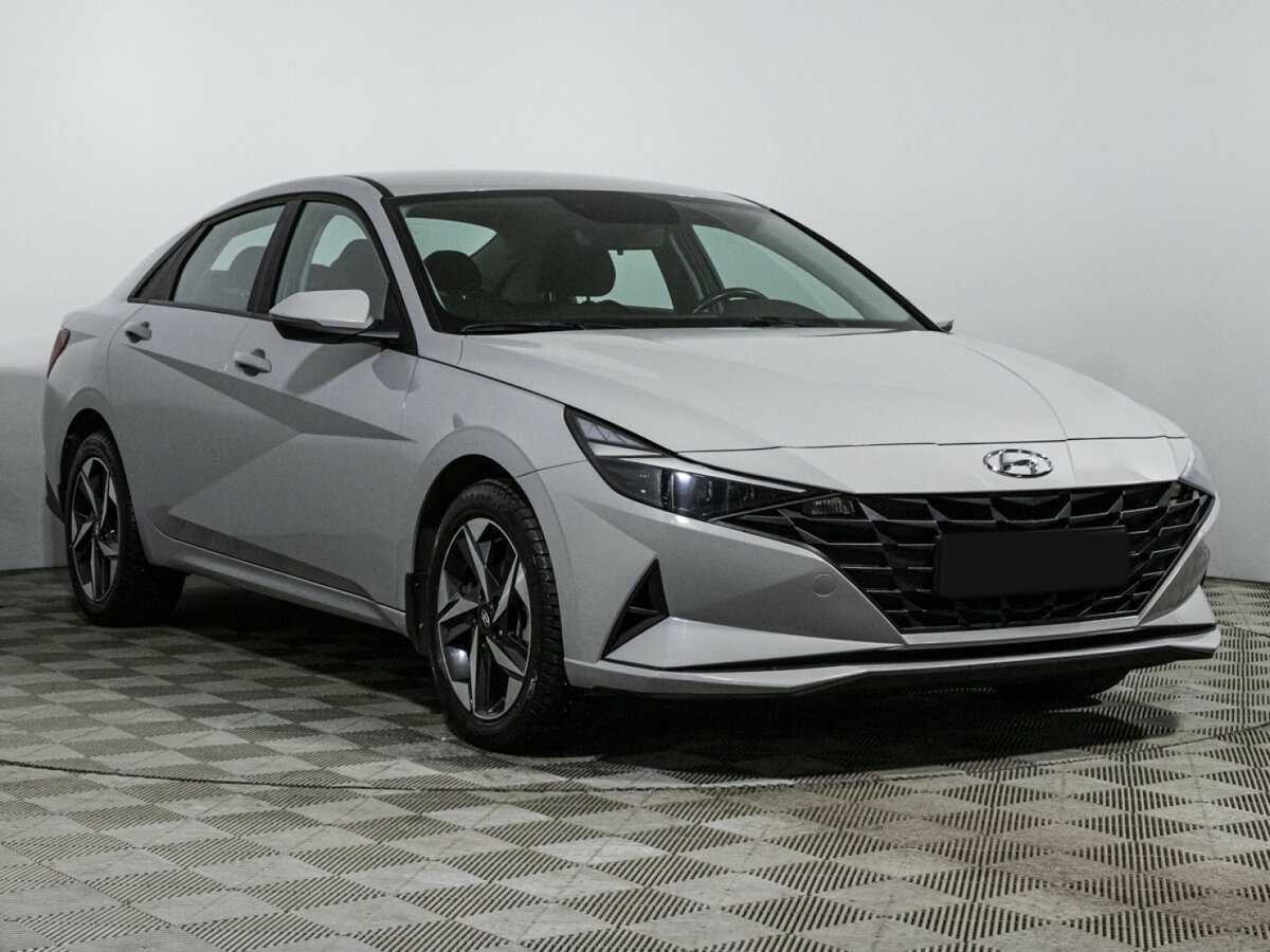 Hyundai Elantra, 2023 Фото №3