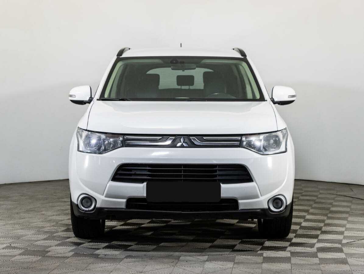 Mitsubishi Outlander, 2014 Фото №2
