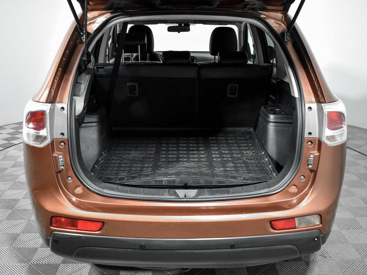 Mitsubishi Outlander, 2012 Фото №18