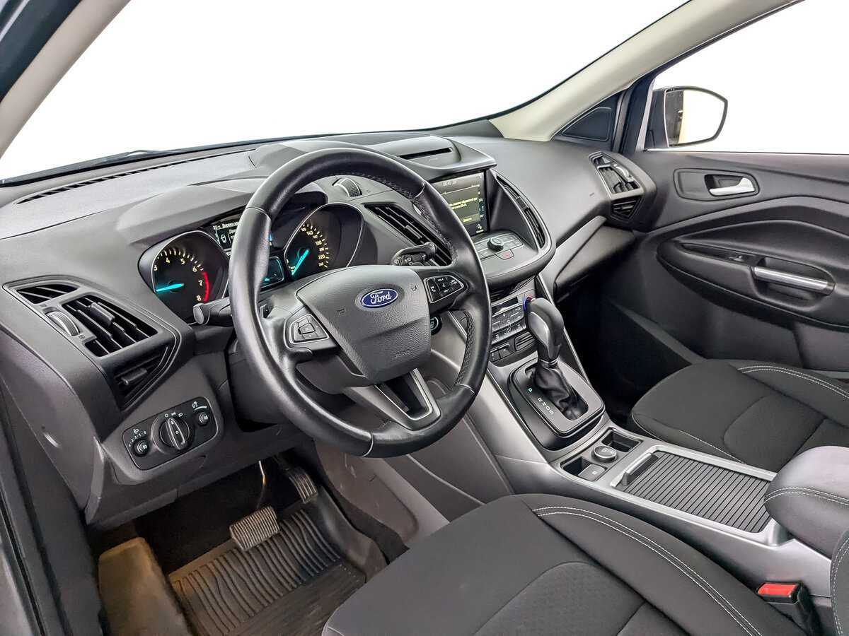 Ford Kuga, 2018 Фото №14