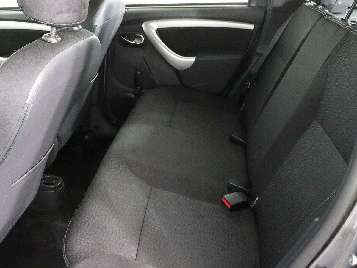 Nissan Terrano, 2017 Фото №9