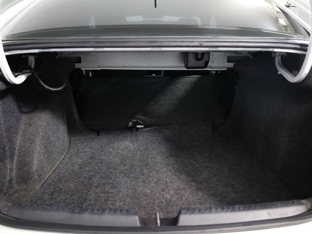 Volkswagen Polo V Рестайлинг, 2018 Фото №18