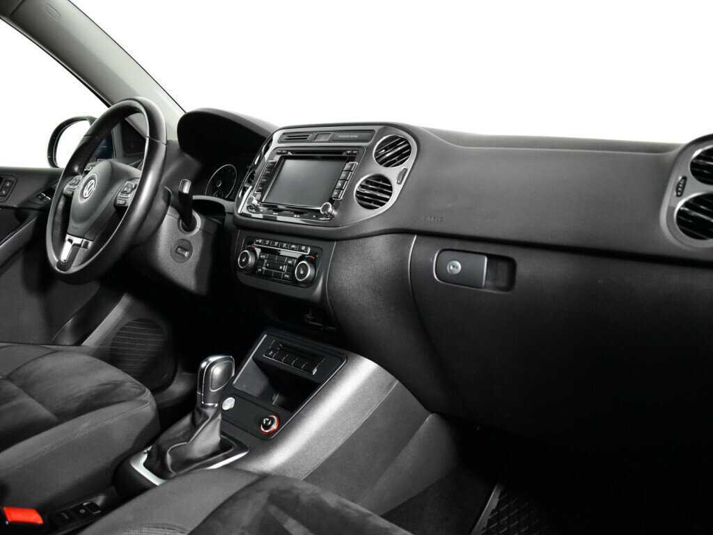 Volkswagen Tiguan, 2012 Фото №9