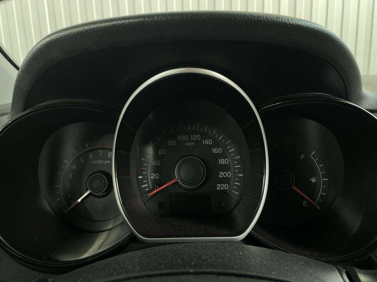 Kia Rio, 2015 Фото №13