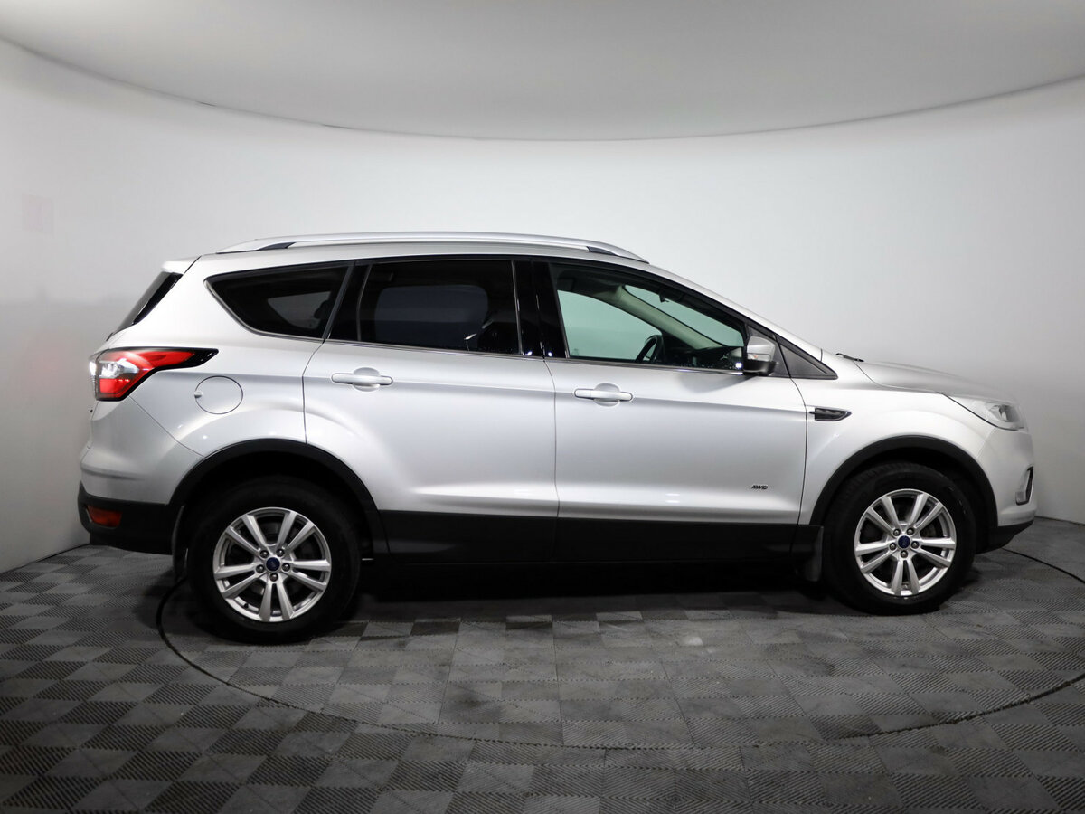 Ford Kuga II Рестайлинг, 2018 Фото №4