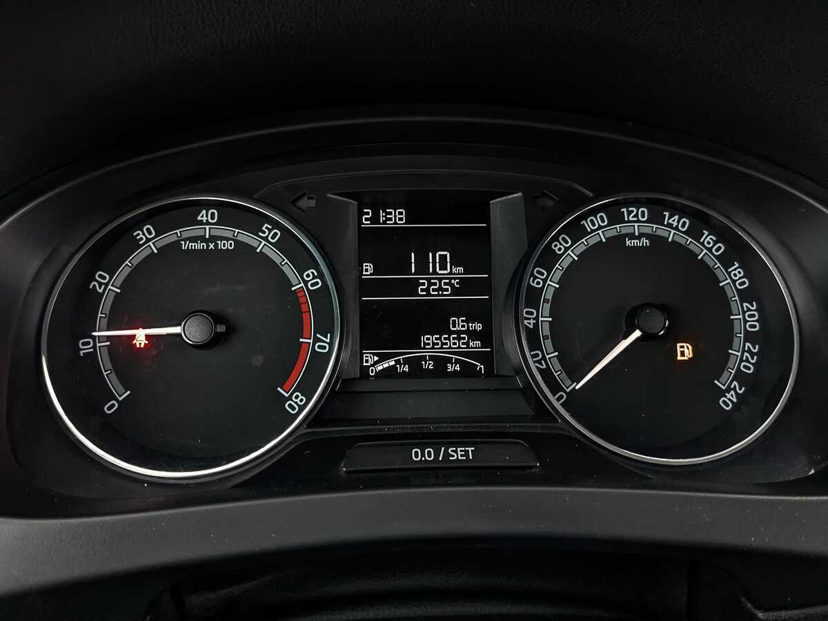 Skoda Rapid, 2017 Фото №15