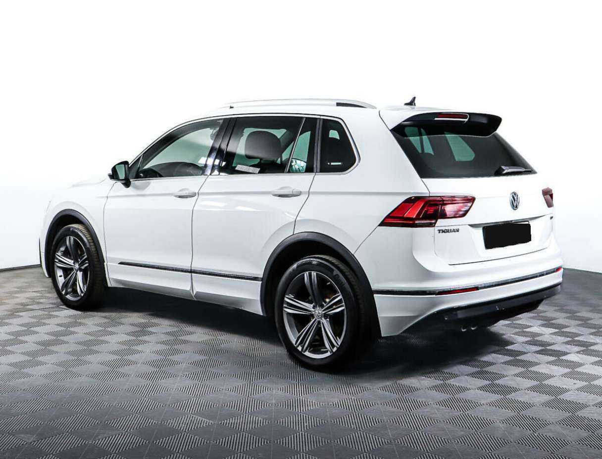 Volkswagen Tiguan, 2018 Фото №7